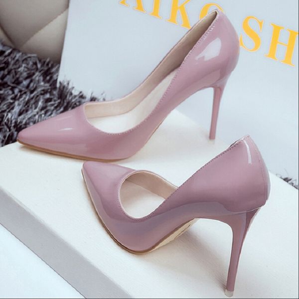 new europe and america 10cm pointed high heels fine with shallow mouth comfortable black patent leather work shoes
new europe and america 10cm pointed high heels fine with shallow mouth comfortable black patent leather work shoes