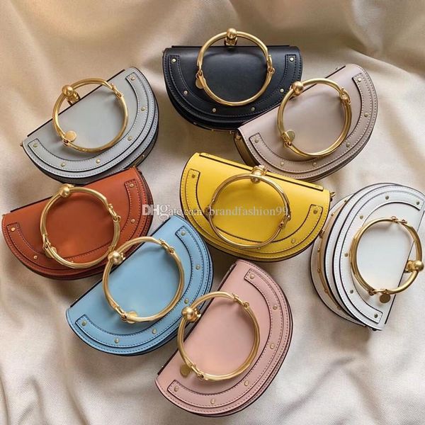 2019 latest fashion woman ch style half moon design bracelet handbag high recommend lady leather crossbody shoulder flap mini bag
2019 latest fashion woman ch style half moon design bracelet handbag high recommend lady leather crossbody shoulder flap mini bag