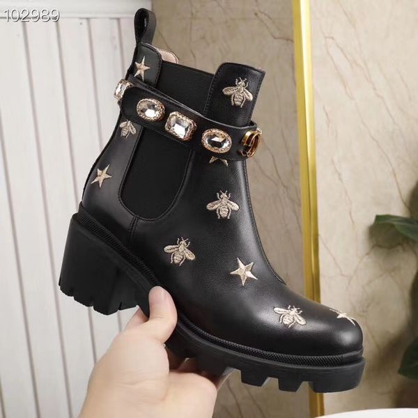 lastest luxury19 boots womens shoes brand half ankle boot lady designerss genuine leather dress boots casual sneakers sports shoes, Black
lastest luxury19 boots womens shoes brand half ankle boot lady designerss genuine leather dress boots casual sneakers sports shoes, Black