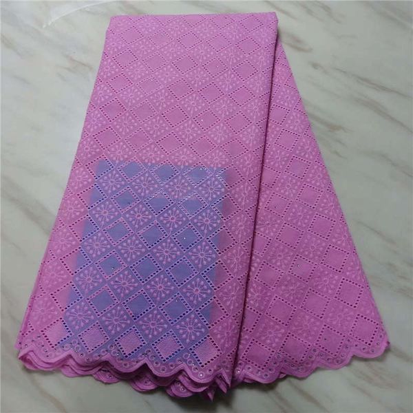 swiss voile lace in switzerland 2020 african lace fabric embroiderey nigerian lace fabrics for dress pl3424353213, Black;white
swiss voile lace in switzerland 2020 african lace fabric embroiderey nigerian lace fabrics for dress pl3424353213, Black;white