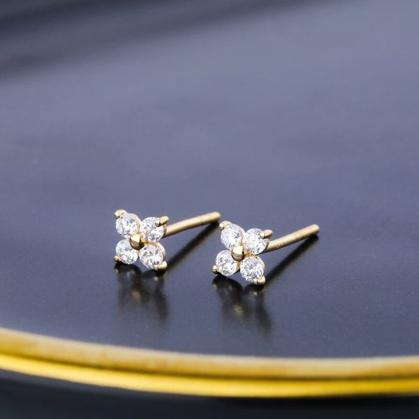 10k pure gold iced out flower ear studs for men women luxury designer bling diamond stud earrings mens engagement wedding jewlery love gift, Golden;silver
10k pure gold iced out flower ear studs for men women luxury designer bling diamond stud earrings mens engagement wedding jewlery love gift, Golden;silver