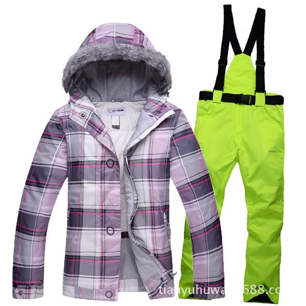 fur hood plaid skiing suit woman outdoor veneer beginner skiing underwear thickening warm waterproof ski coat and ski pants 2pcs
fur hood plaid skiing suit woman outdoor veneer beginner skiing underwear thickening warm waterproof ski coat and ski pants 2pcs