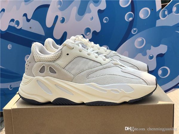 новые горячие аутентичные 700 аналоговый инерционный соль geode vanta wave runner kanye west мужчины женщины кроссовки оригиналы спортивные
новые горячие аутентичные 700 аналоговый инерционный соль geode vanta wave runner kanye west мужчины женщины кроссовки оригиналы спортивные