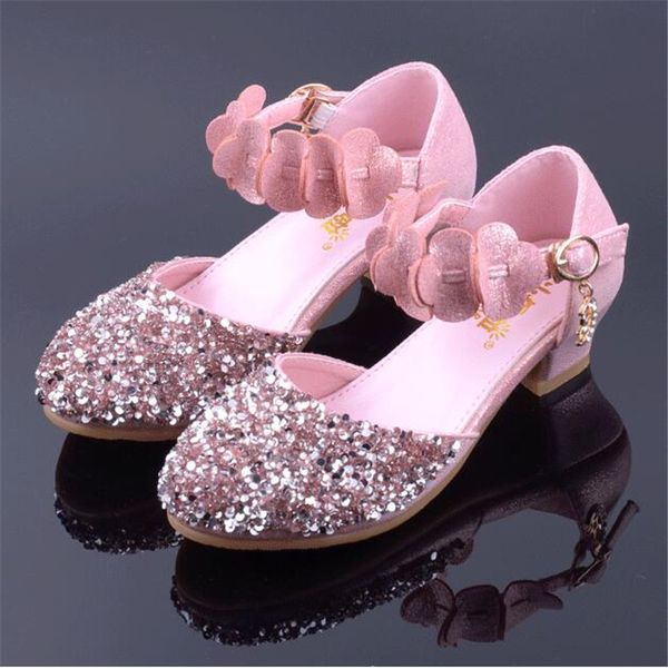 2018 children princess shoes girls bowtie candy color hight heels slip on party dance sandals for baby girls kids leather shoes, Black;grey
2018 children princess shoes girls bowtie candy color hight heels slip on party dance sandals for baby girls kids leather shoes, Black;grey