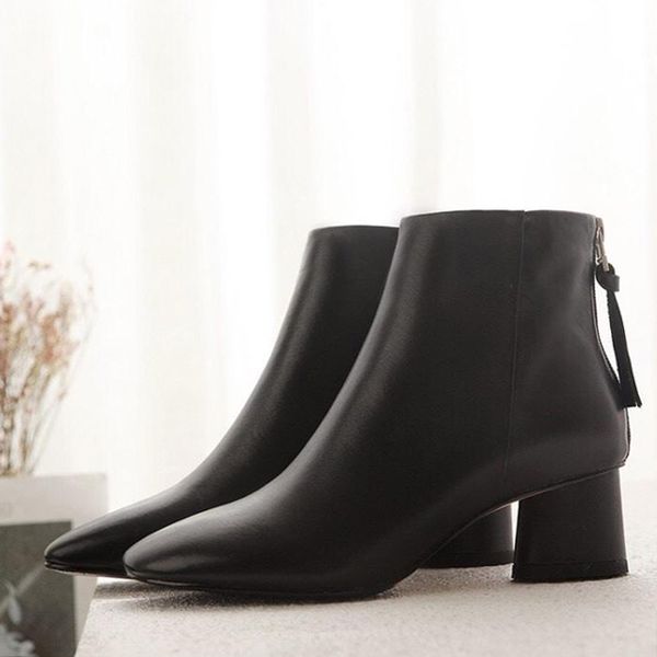 2019 new silver zipper short ankle boots ivory white fashion versatile high heel short boots size 35-39, Black
2019 new silver zipper short ankle boots ivory white fashion versatile high heel short boots size 35-39, Black