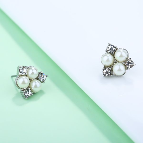 epi 2019 fashion natural freshwater pearl stud earrings snowflake pearl earing jewelry for women wedding, White
epi 2019 fashion natural freshwater pearl stud earrings snowflake pearl earing jewelry for women wedding, White