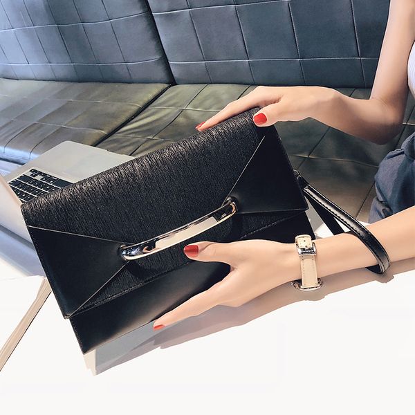 on the new small bag 2020 new envelope handbag clutch bag korean personality fashion wild temperament clutch female
on the new small bag 2020 new envelope handbag clutch bag korean personality fashion wild temperament clutch female