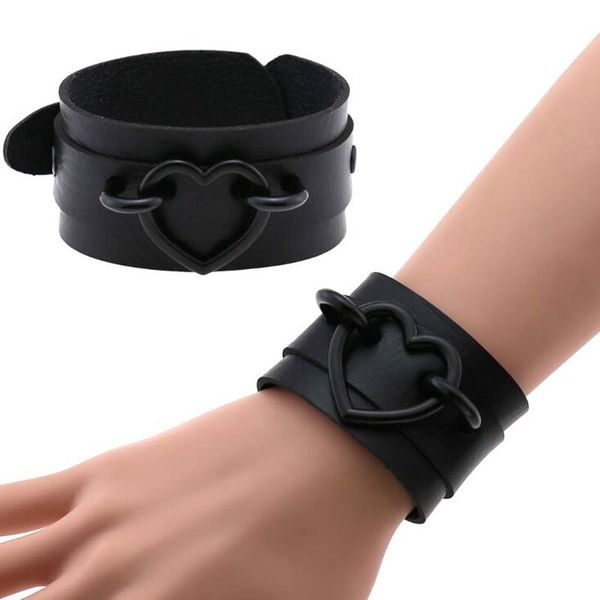 xeongkvi europe america double pu leather love wrist bracelet personality fashion accessories lovers hand catenary, Black
xeongkvi europe america double pu leather love wrist bracelet personality fashion accessories lovers hand catenary, Black