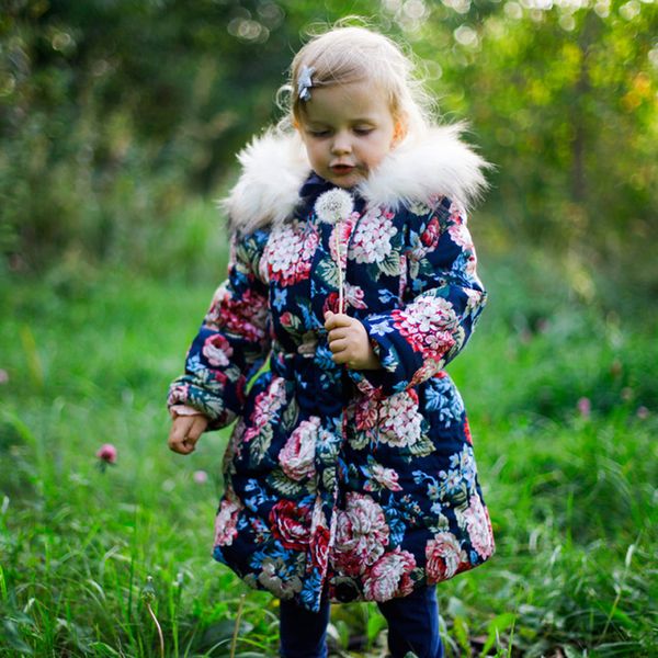 3-11 years old girls winter coat design cotton kids jacket flower pattern velvet thick fur collar winter clothing smaller 1 size, Blue;gray
3-11 years old girls winter coat design cotton kids jacket flower pattern velvet thick fur collar winter clothing smaller 1 size, Blue;gray