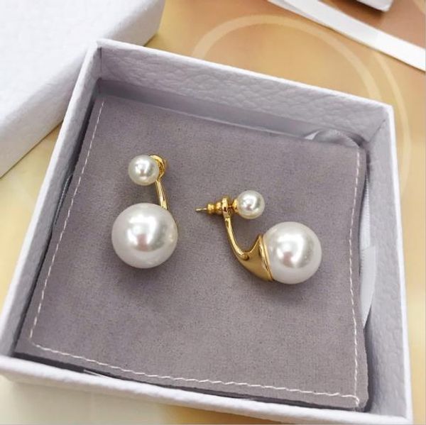 fashion avant-garde pearl designer earrings luxury designer jewelry women earrings, Golden
fashion avant-garde pearl designer earrings luxury designer jewelry women earrings, Golden