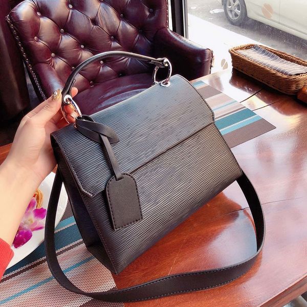 2020 fashion brand luxury shoulder bag designer handbags bleecker box two colors cross-body bag ing
2020 fashion brand luxury shoulder bag designer handbags bleecker box two colors cross-body bag ing
