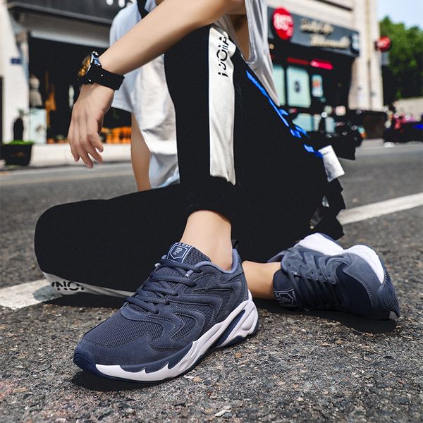 running shoes for women mens trainers athletic sports red black fashion men running designer trainers sneakers eur 39-44 155c
running shoes for women mens trainers athletic sports red black fashion men running designer trainers sneakers eur 39-44 155c
