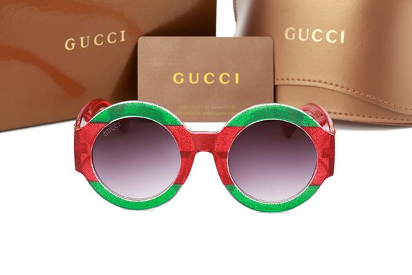 2019 new fashion vintage sunglasses women brand designer womens sunglasses ladies sun glasses with cases and box, White;black
2019 new fashion vintage sunglasses women brand designer womens sunglasses ladies sun glasses with cases and box, White;black