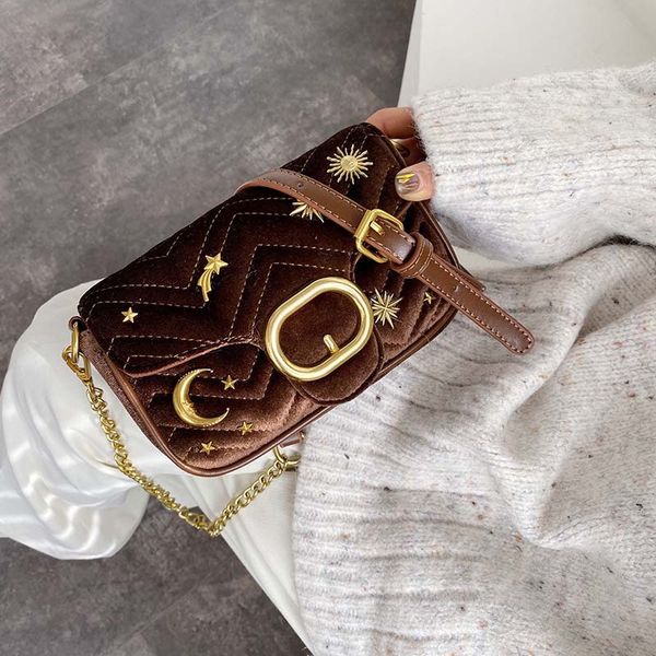 women handbag 2019 new winter small square star crossbody bag vintage chain velvet shoulder messenger bag
women handbag 2019 new winter small square star crossbody bag vintage chain velvet shoulder messenger bag