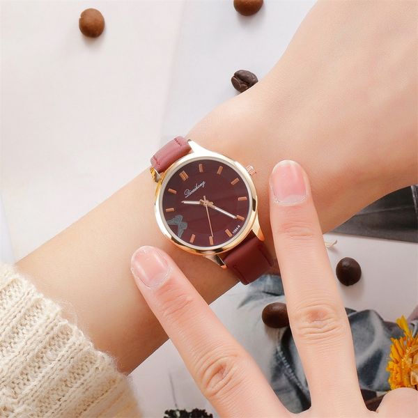 2019 new butterfly pattern dial girl's wrist watch leather alloy analog women quartz round wrist watches bracelet relogio ld, Slivery;brown
2019 new butterfly pattern dial girl's wrist watch leather alloy analog women quartz round wrist watches bracelet relogio ld, Slivery;brown