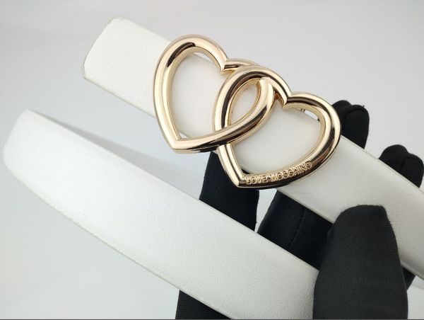 2020 весна и лето новая мода 100 взять рекреационный тренд леди рекреационный пояс сплав гладкая пряжка эластичный 100 взять молодежь корея, Black;brown
2020 весна и лето новая мода 100 взять рекреационный тренд леди рекреационный пояс сплав гладкая пряжка эластичный 100 взять молодежь корея, Black;brown