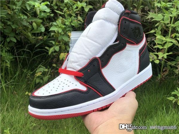 2019 new air authentic 1 high og bloodline black basketball shoes gym red-white retro men women sports sneakers 555088-062 with box
2019 new air authentic 1 high og bloodline black basketball shoes gym red-white retro men women sports sneakers 555088-062 with box