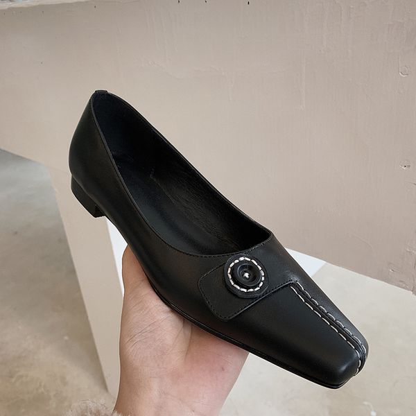 women shoes low heels pumps black brown color genuine leather square toe shoes elegant ladies buckle
women shoes low heels pumps black brown color genuine leather square toe shoes elegant ladies buckle