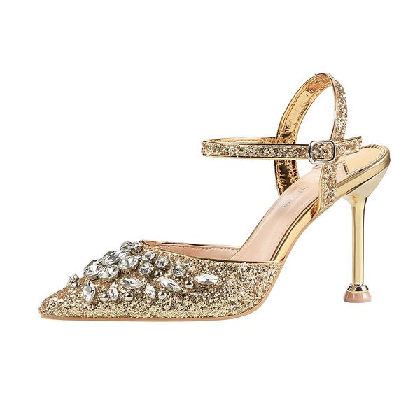 european and american pointed shallow high-heeled shoes nightclub thin sequined sandals slim slim heels rhinestone temperament shoes, Black
european and american pointed shallow high-heeled shoes nightclub thin sequined sandals slim slim heels rhinestone temperament shoes, Black