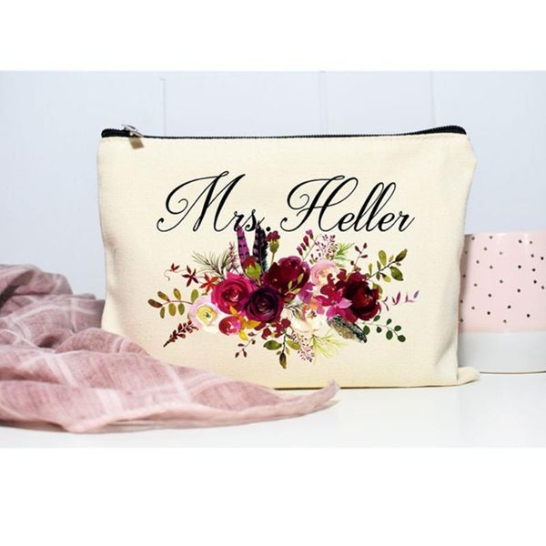 cosmetic makeup travel bag customize floral bachelorette hen party make up bag team bride bridesmaid valentine's gift decoration 
cosmetic makeup travel bag customize floral bachelorette hen party make up bag team bride bridesmaid valentine's gift decoration