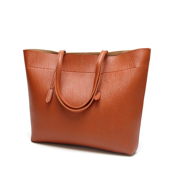 2020 autumn new messenger bag women bag handbag retro oil wax leather european and american fashion vertical motorcycle
2020 autumn new messenger bag women bag handbag retro oil wax leather european and american fashion vertical motorcycle