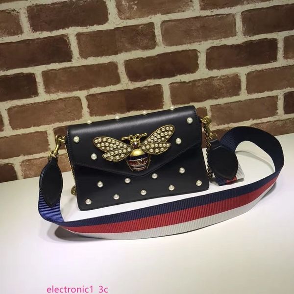 2020 brand design letter pearl diamond bee metal buckle shoulder bag real cowhide leather woman 453778 messenger bag
2020 brand design letter pearl diamond bee metal buckle shoulder bag real cowhide leather woman 453778 messenger bag