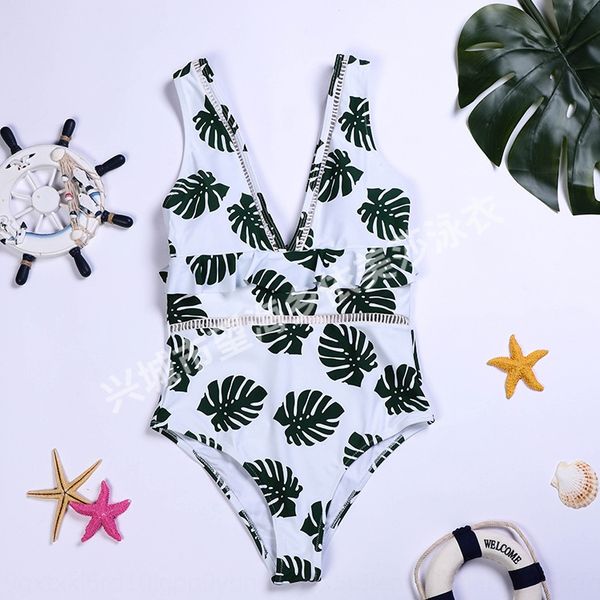 bikini one-piece bikini green leaves small chest gathered swimsuit high waist belly swimsuit, White;black
bikini one-piece bikini green leaves small chest gathered swimsuit high waist belly swimsuit, White;black