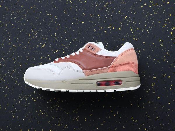 good quality 1 city pack amsterdam running shoes red bark khaki terra blush dusty peach fashion sport sneakers come with box, White;red
good quality 1 city pack amsterdam running shoes red bark khaki terra blush dusty peach fashion sport sneakers come with box, White;red