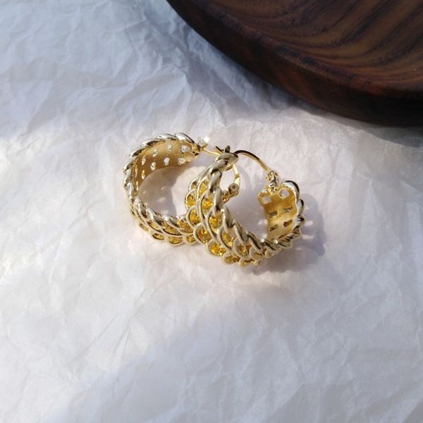 hoop & huggie european and american personality simple hollow chain earrings temperament fashion women girl jewelry accessories, Golden;silver
hoop & huggie european and american personality simple hollow chain earrings temperament fashion women girl jewelry accessories, Golden;silver
