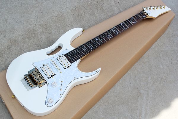 абѬика белого лекѬогиаѬа дѬевом жизни ладђ инкѬђаи, gold hardware, scalloped еи, hs
абѬика белого лекѬогиаѬа дѬевом жизни ладђ инкѬђаи, gold hardware, scalloped еи, hs