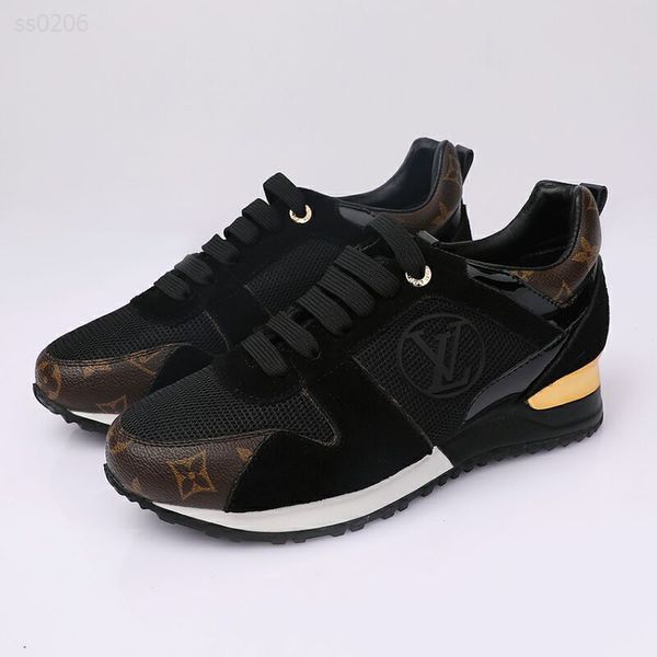 2020 new air european and american sports shoes leather casual shoes flat running shoes generous round head layer leather, Black
