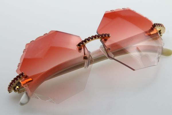 2020 wholesale diamond mix white genuine horn buffalo horn sunglasses style design classical model glasses 4189706 hot, White;black
2020 wholesale diamond mix white genuine horn buffalo horn sunglasses style design classical model glasses 4189706 hot, White;black