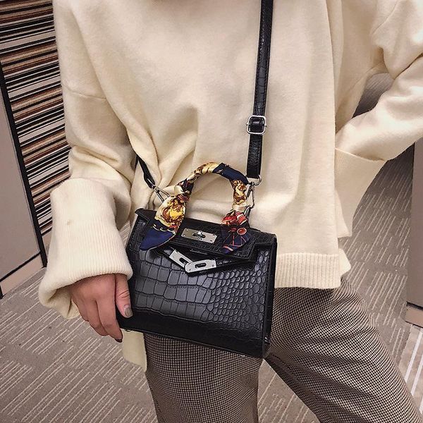 2019 crossbody bags for women leather luxury handbag famous designer brand bolsa feminina crocodile shoulder bag c01
2019 crossbody bags for women leather luxury handbag famous designer brand bolsa feminina crocodile shoulder bag c01