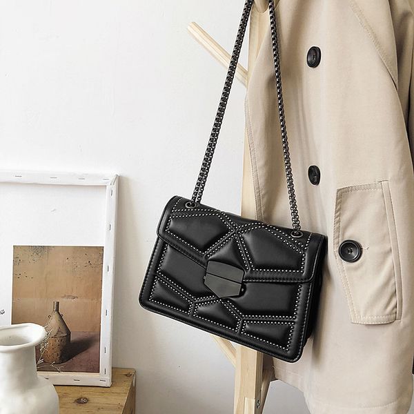 women's bag 2020 new pu one-shouldered small square bag fashion riveted oblique satchel
women's bag 2020 new pu one-shouldered small square bag fashion riveted oblique satchel