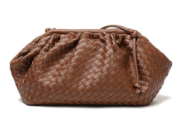 ins soft and roomy pu leather women knitting crossbody bags lady designer shoulder messenger bags female handbag elegant clutch
ins soft and roomy pu leather women knitting crossbody bags lady designer shoulder messenger bags female handbag elegant clutch