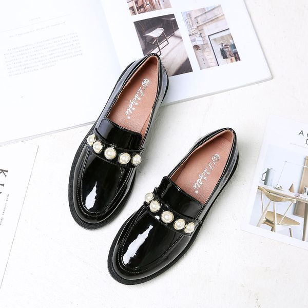 string bead japanned leather flats round toe thick college shoes woman black brief moccasins femme casual comfy loafers footwear
string bead japanned leather flats round toe thick college shoes woman black brief moccasins femme casual comfy loafers footwear
