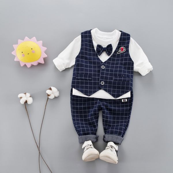spring autumn boys clothing sets children casual cotton vest+t-shirt+pants 3pcs tracksuits for kids boys sports suit outfits, White 
spring autumn boys clothing sets children casual cotton vest+t-shirt+pants 3pcs tracksuits for kids boys sports suit outfits, White