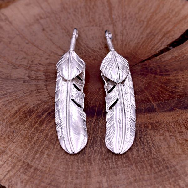 s925 sterling silver jewelry vintage retro thai silver takahashi goro smooth feather male and female pendants, Golden;white
s925 sterling silver jewelry vintage retro thai silver takahashi goro smooth feather male and female pendants, Golden;white