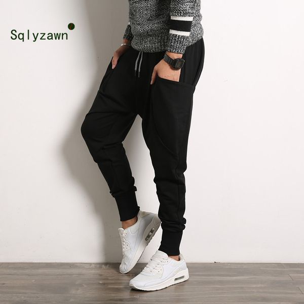 men cotton cross pants hip hop casual harem pants men black joggers sweatpants deep crotch baggy trousers male streetwear m-5xl
men cotton cross pants hip hop casual harem pants men black joggers sweatpants deep crotch baggy trousers male streetwear m-5xl