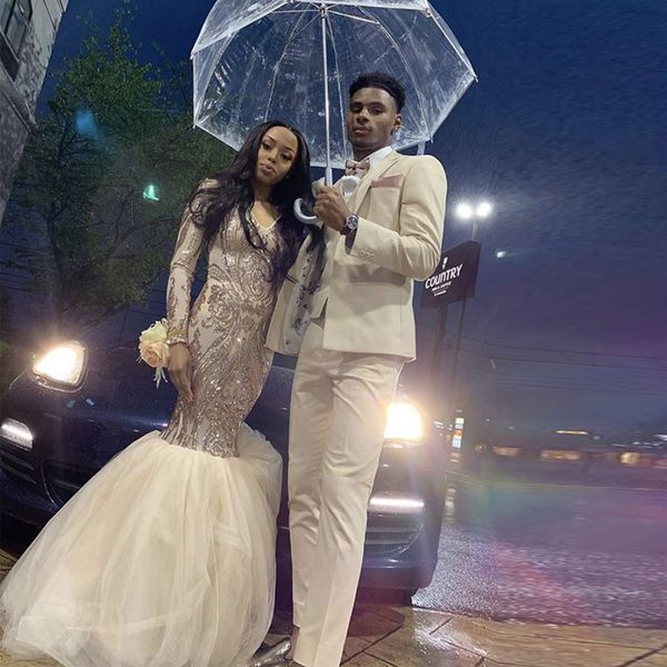 handsome light champagne slim fit mens suits notched lapel wedding tuxedos for men three piece prom blazers (jacket+pants+vest), Black;gray
handsome light champagne slim fit mens suits notched lapel wedding tuxedos for men three piece prom blazers (jacket+pants+vest), Black;gray