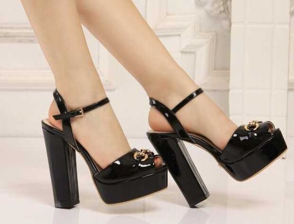 2017 summer style chunky heel patent leather platform sandals thick sole open toe women sandalsbuckle strap dress shoes woman, Black
2017 summer style chunky heel patent leather platform sandals thick sole open toe women sandalsbuckle strap dress shoes woman, Black
