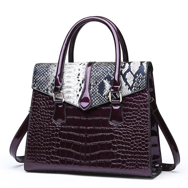 2020 women's bag fashion handle bags crocodile pattern patent leather handbags classic women shoulder messenger bag
2020 women's bag fashion handle bags crocodile pattern patent leather handbags classic women shoulder messenger bag