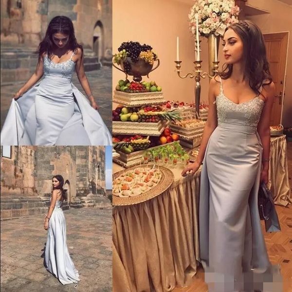 2020 серебряный пром платье бретельках кружево аппликация overskirt атласной линию сшитого платье партии вечера формальный случай wear, Black
2020 серебряный пром платье бретельках кружево аппликация overskirt атласной линию сшитого платье партии вечера формальный случай wear, Black