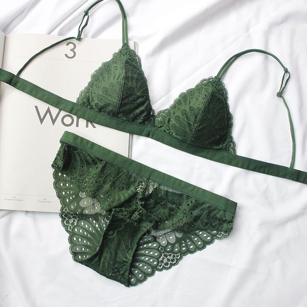 2pcs women bra set floral lace small chest push up bra underwear lace lingerie suit underwear panties without rims triangle cup, Red;black
2pcs women bra set floral lace small chest push up bra underwear lace lingerie suit underwear panties without rims triangle cup, Red;black