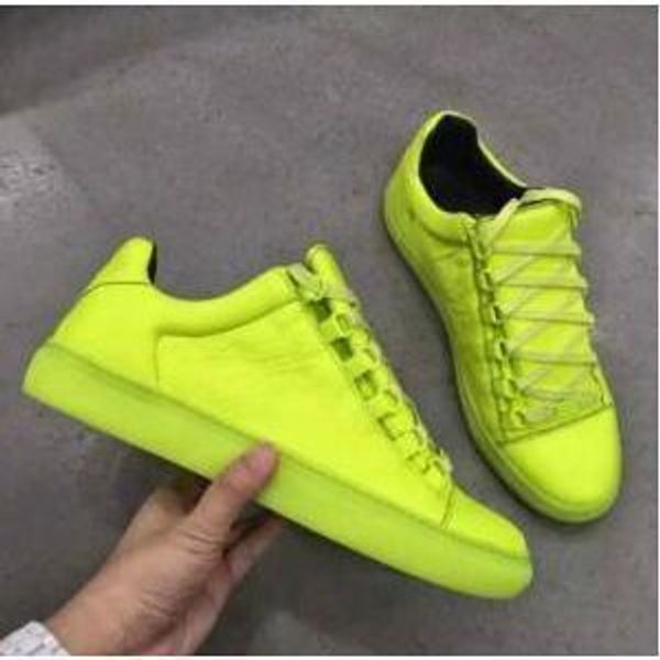 New Designer Name Brand Man Casual Shoes Flat Kanye West Fashion Wrinkled Leather Lace-up Low Cut Trainers Runaway Arena Shoes
New Designer Name Brand Man Casual Shoes Flat Kanye West Fashion Wrinkled Leather Lace-up Low Cut Trainers Runaway Arena Shoes