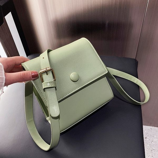 women's bag 2019 korean version of the new fashion spring and summer small square bag clamshell shoulder messenger mini
women's bag 2019 korean version of the new fashion spring and summer small square bag clamshell shoulder messenger mini