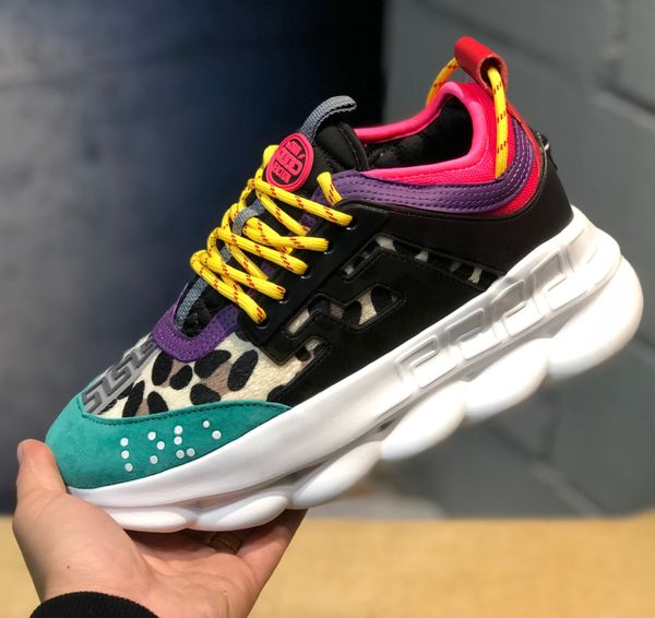 new chain reaction casual luxury designer sneakers fashion casual shoes men and women link embossed shoes 36-45, Black
new chain reaction casual luxury designer sneakers fashion casual shoes men and women link embossed shoes 36-45, Black