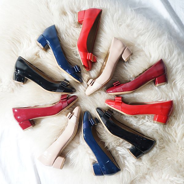 spring bow patent leather round head thick with shallow mouth work shoes low heel single shoes female bridal wedding, Black
spring bow patent leather round head thick with shallow mouth work shoes low heel single shoes female bridal wedding, Black