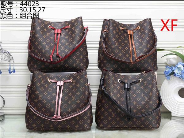 Whole ale 2018 luxury women bag handbag de igner handbag ladie handbag fa hion tote bag women 039 pur e bag hand bag
Whole ale 2018 luxury women bag handbag de igner handbag ladie handbag fa hion tote bag women 039 pur e bag hand bag