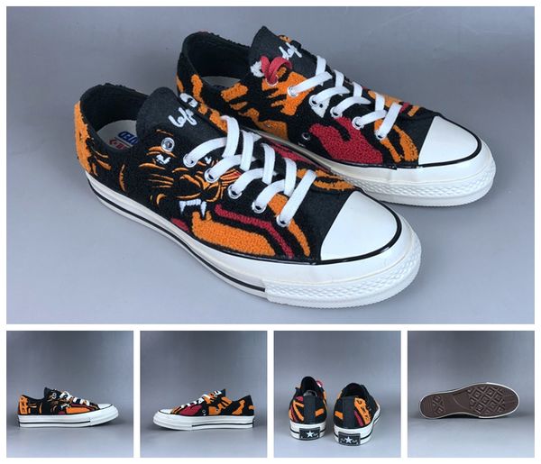 Calçados de Ginástica e Outdoor soccer_cleats
Calçados de Ginástica e Outdoor soccer_cleats